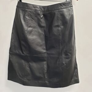 Liz Claiborne Black Leather Skirt Size 8